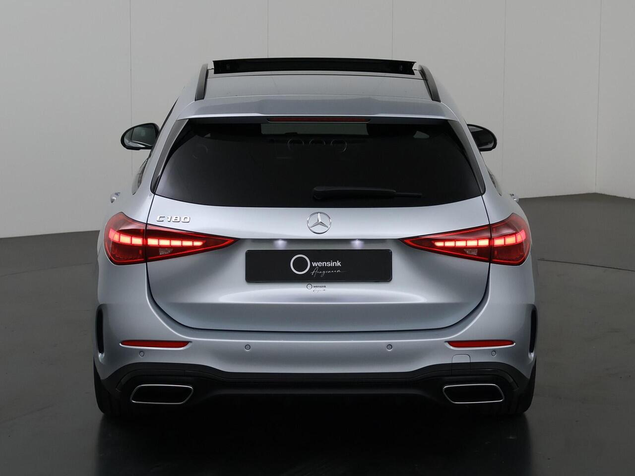 Mercedes-Benz C-KLASSE Estate 180 Business Solution AMG | Panoramadak | Night pakket | Memory stoelen | Keyless | Digital Light