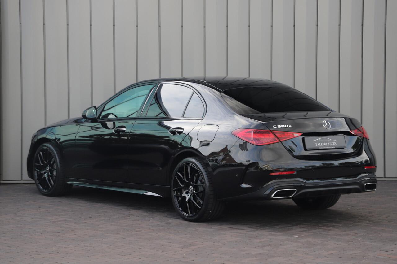 Mercedes-Benz C-KLASSE 300e AMG | 313PK | Keyles-go | Memory | Digital-light | Sfeerverlichting | Distronic | Stoelverw. | Stuurwielverw. | Standkachel | 2024.