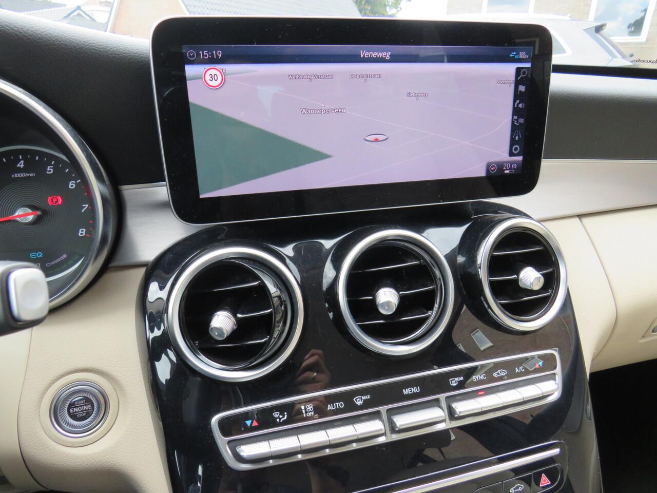 Mercedes-Benz C-KLASSE Estate 200 Business Solution Avantgarde * Rijklaarprijs incl. garantie * Trekhaak * Led Koplampen * Camera * AMG Velgen