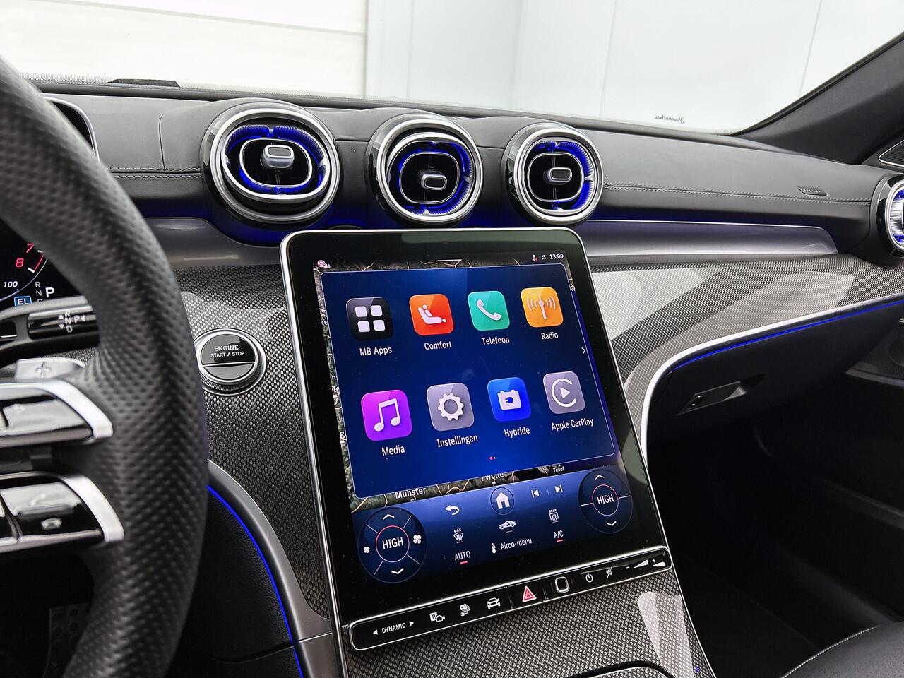 Mercedes-Benz C-KLASSE 300 e AMG Plug-In Hybride Edition AMG-Line | Night Pakket | Alarm Klasse 3 | Burmester® | Stuurverwarming | Stoelventilatie/- verwarming voor. Inclusief 24 maanden MB Certified garantie voor Europa.