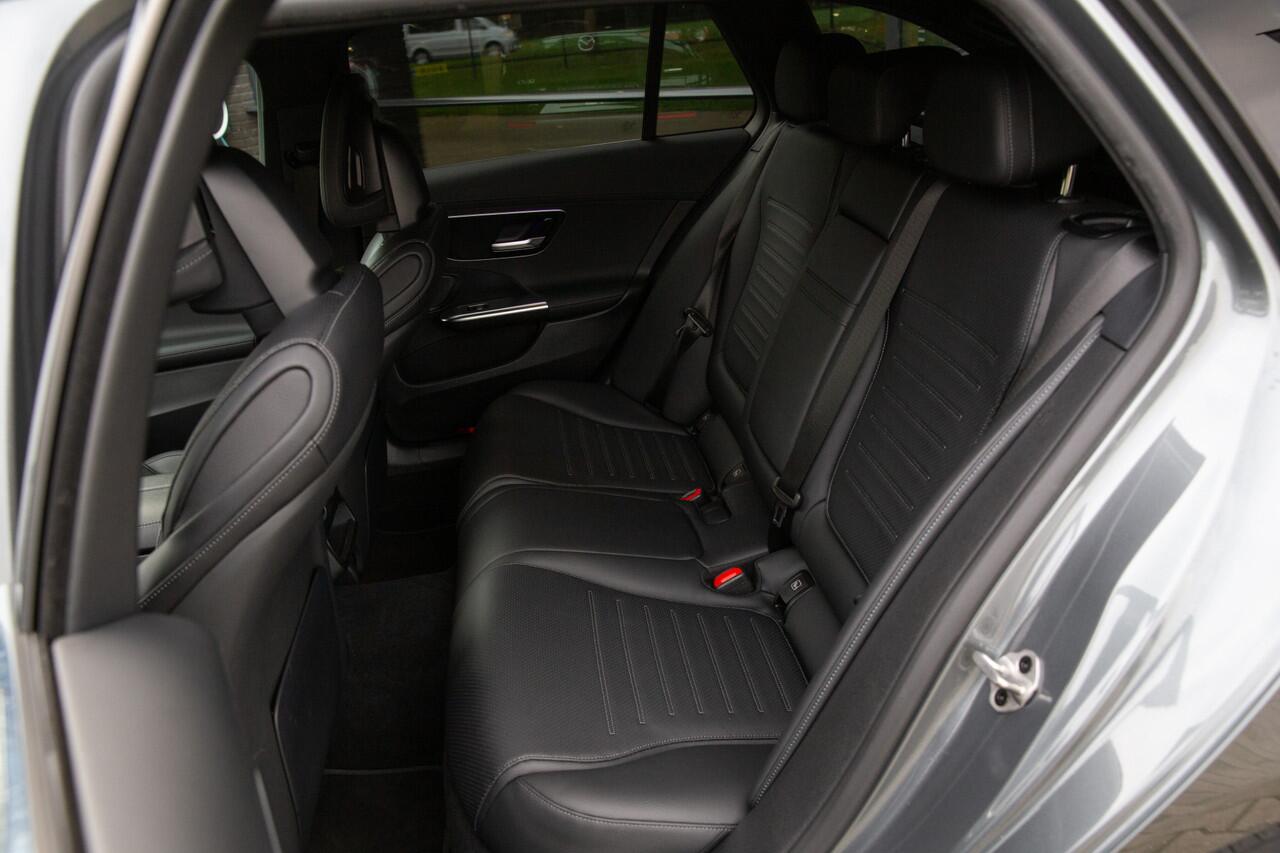 Mercedes-Benz C-KLASSE Estate 200 Launch Edition AMG Line , Leder, Virtual cockpit, Sfeerverlichting