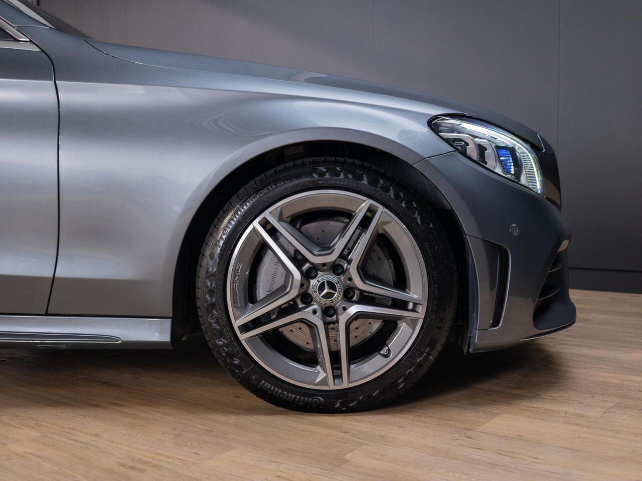 Mercedes-Benz C-KLASSE Coupé 300 Sport Edition Panorama dak