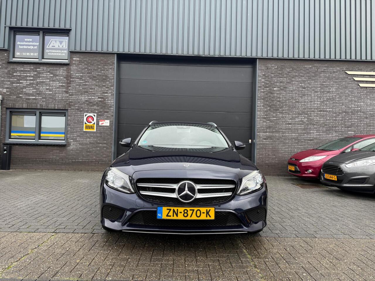 Mercedes-Benz C-KLASSE Estate 180 Business Solution Plus Upgrade Edition | 1E EIGENAAR | 12MND GARANTIE | AUTOMAAT | LED | CARPLAY | AMBILIGHT | NAVI | LMV | CRUISE | NL-AUTO |
