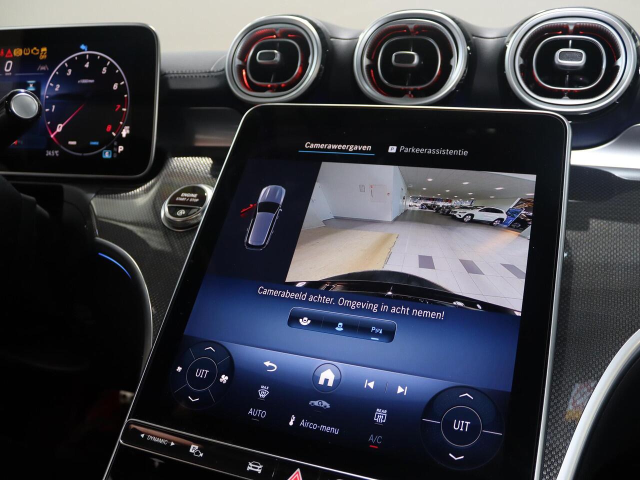 Mercedes-Benz C-KLASSE 180 Star Edition AMG Line LIMITED | Panoramaschuifdak | Distronic | Achteruitrijcamera