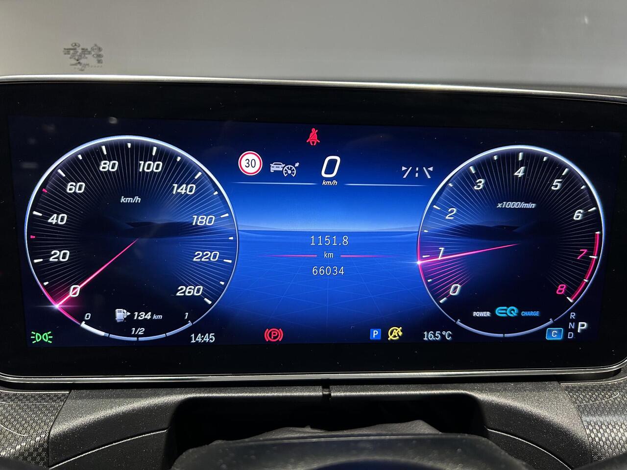 Mercedes-Benz C-KLASSE Estate 200 AMG Line | Trekhaak | Fender audio |