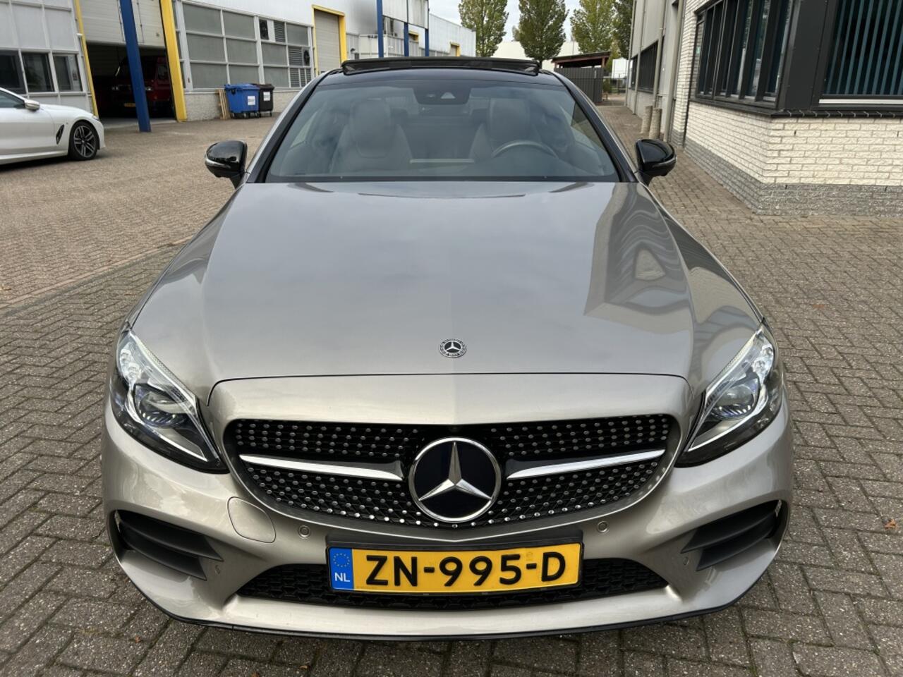 Mercedes-Benz C-KLASSE 180 AMG Premium Pack DEALER 1e EIGENAAR NAP