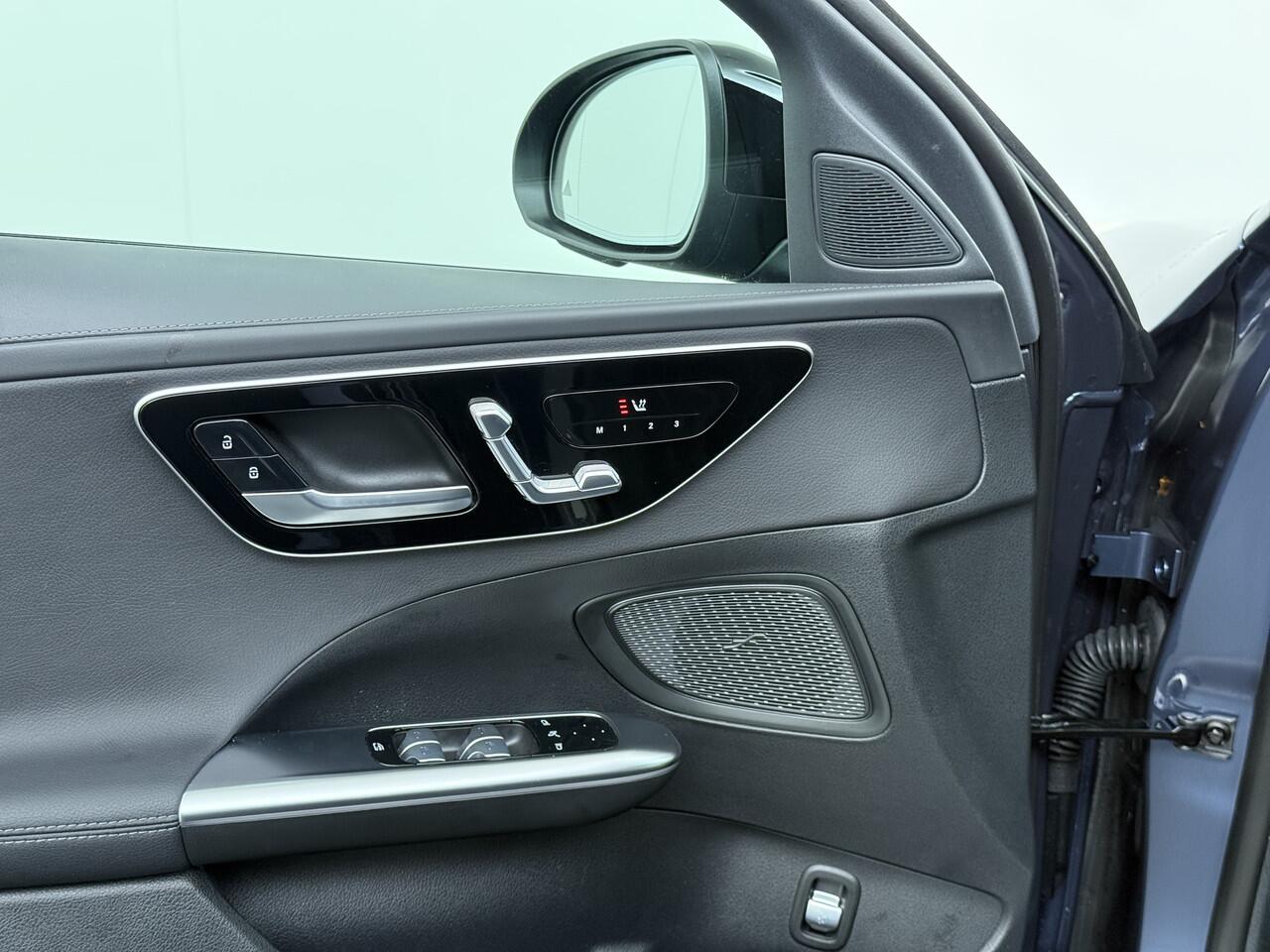 Mercedes-Benz C-KLASSE 180 AMG Line | Memory Night