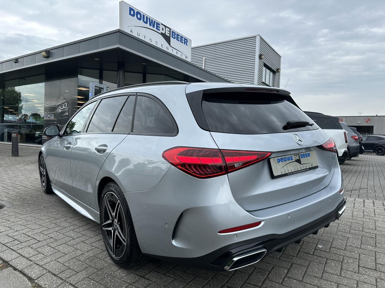 Mercedes-Benz C-KLASSE Estate 180 AMG Line Night Pano-Dak | Camera | Stoelverw. | Spiegel pakket