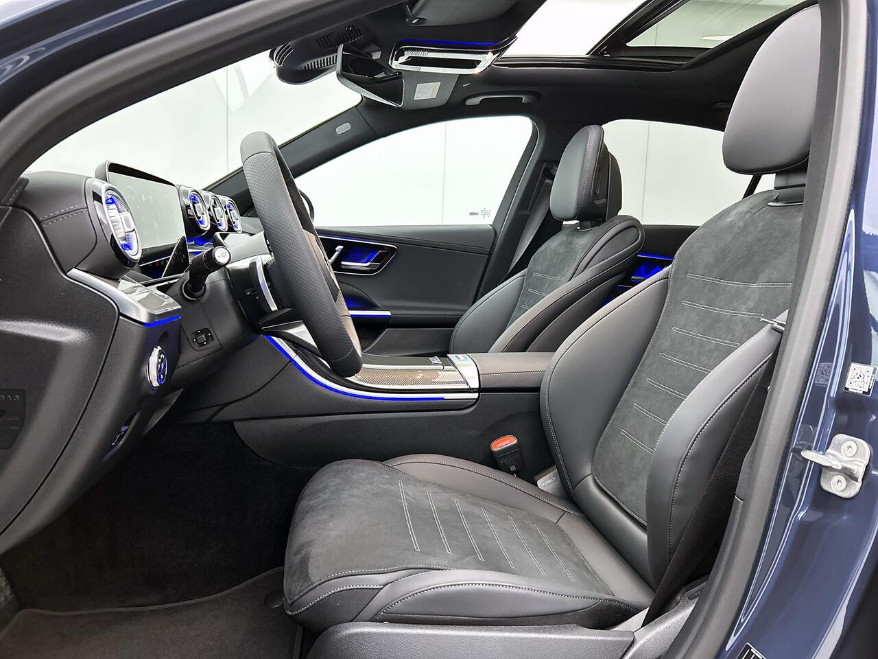 Mercedes-Benz C-KLASSE 300 e Business Solution AMG | Nightpakket | Trekhaak | Antidiefstalpakket GUARD 360° Plus | 360°-camera | Memorypakket | 19 inch AMG velgen | Panoramaschuifdak |