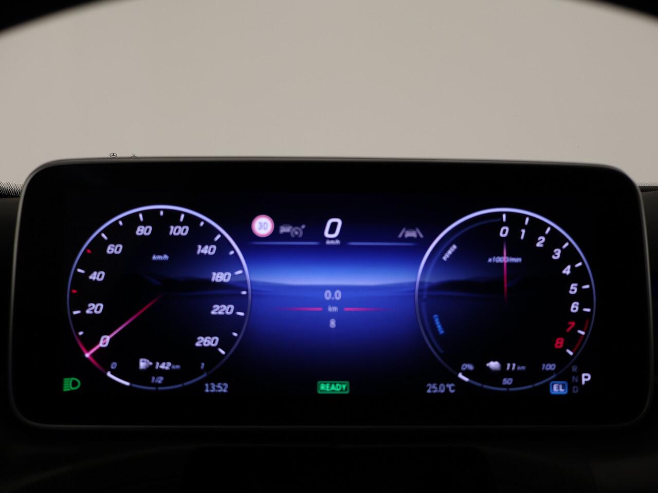 Mercedes-Benz C-KLASSE Estate 300 e Star Edition luxury | Trekhaak | Parkeerpakket met achteruitrijcamera | EASY PACK achterklep | USB-pakket | Antidiefstalpakket GUARD 360° Plus | High-performance led-koplampen |