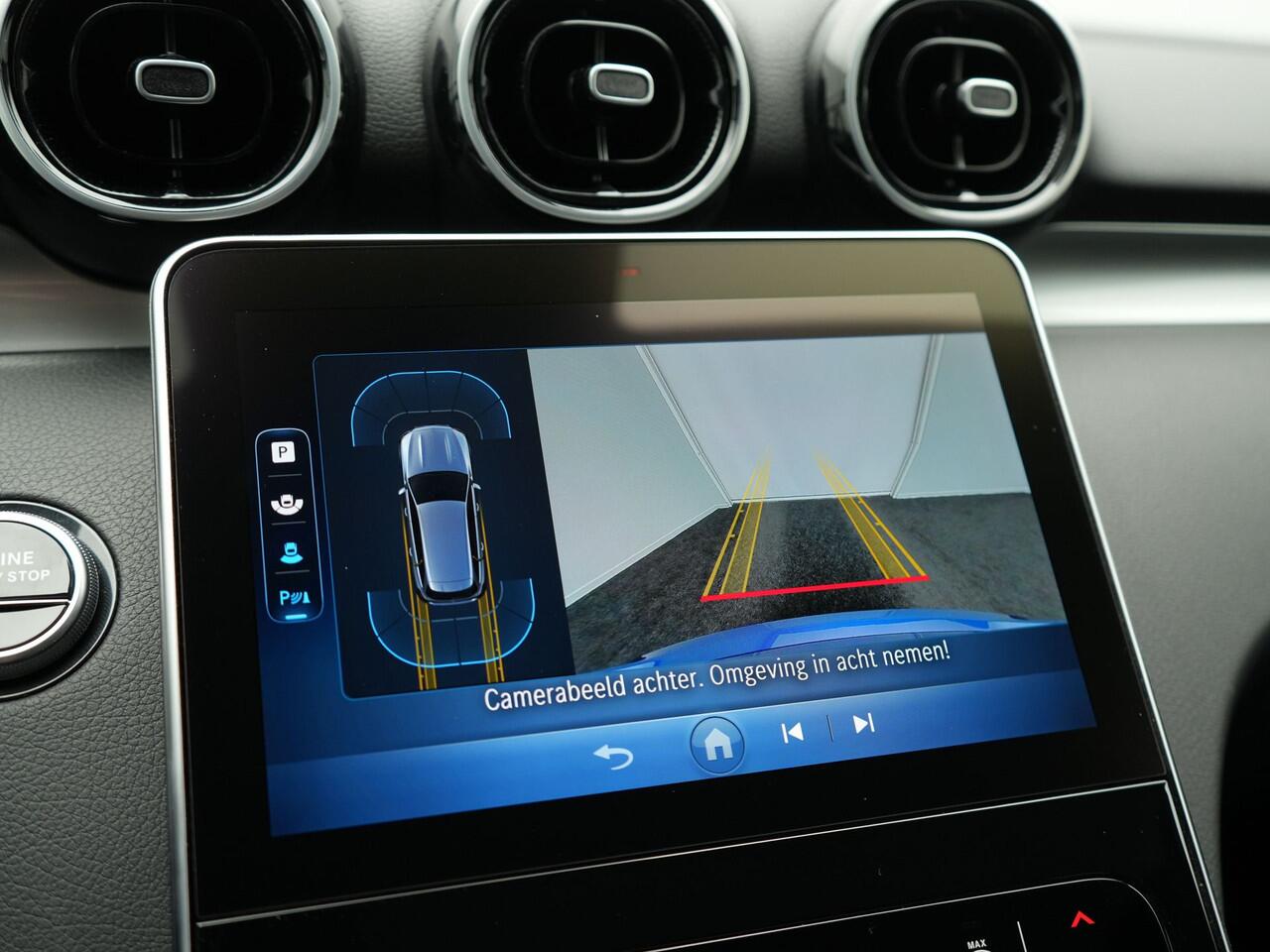 Mercedes-Benz C-KLASSE Estate 300 e Plug In Hybrid 320pk NIEUW MODEL MY2023 | PHEV | Adaptive Cruise | Camera | Stoelverwarming | Apple Carplay | DAB | LED | Navi Full Map | Virtual |