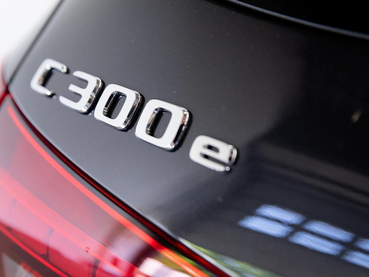 Mercedes-Benz C-KLASSE Estate 300e Business Solution AMG