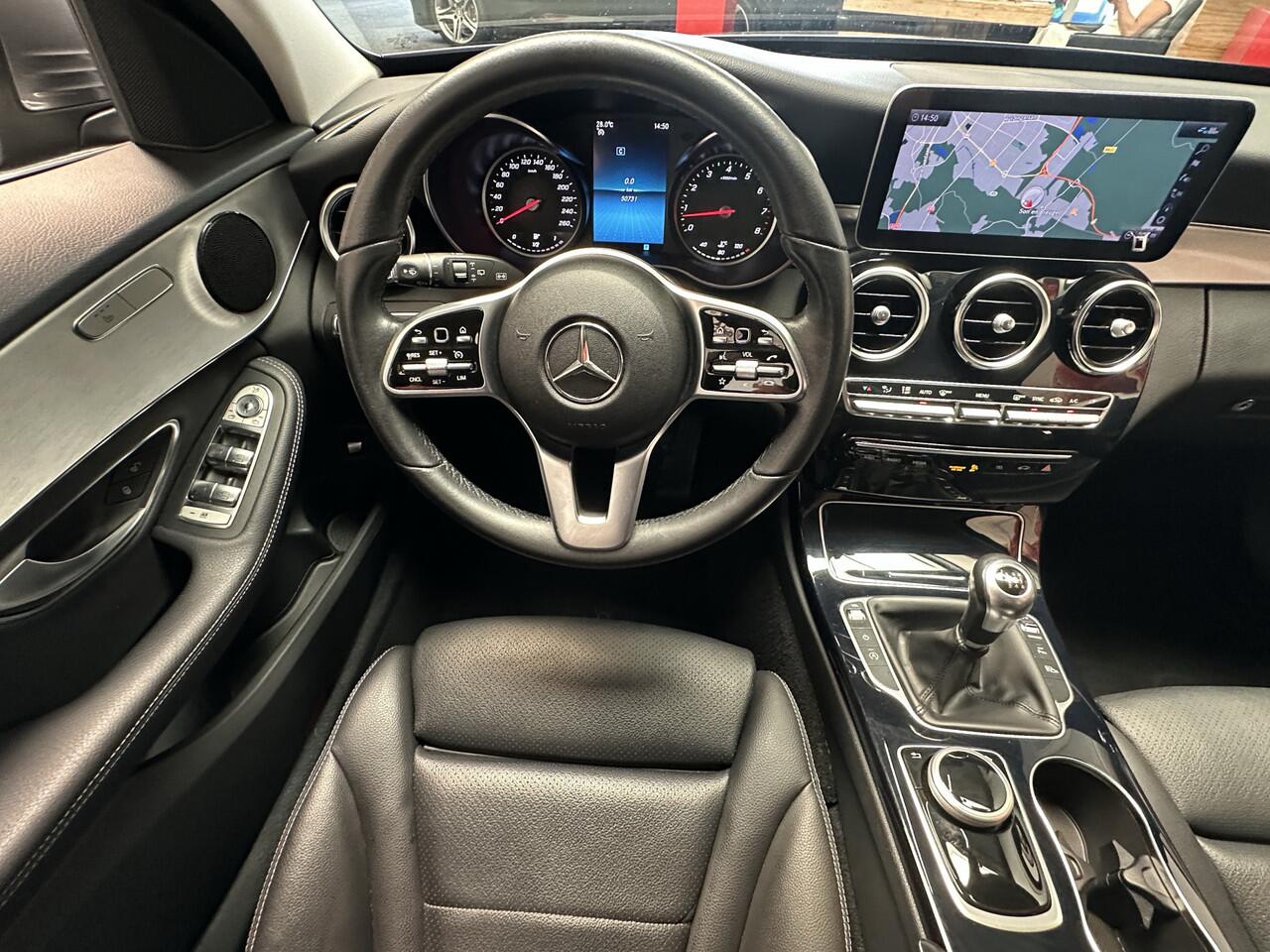 Mercedes-Benz C-KLASSE ESTATE 160 BUSINESS SOLUTION NAVIGATIE CRUISE CONTROL CLIMATE CONTROL BLUETOOTH TELEFOON MEDIA VOORBEREIDING ACHTERUITRIJCAMERA UITKLAPBARE TREKHAAK ZEER MOOI !! 3010