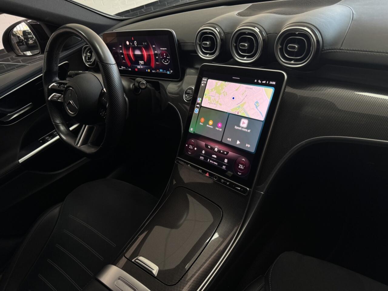 Mercedes-Benz C-KLASSE 200 4M. AMG Line Lane Front Sfeer