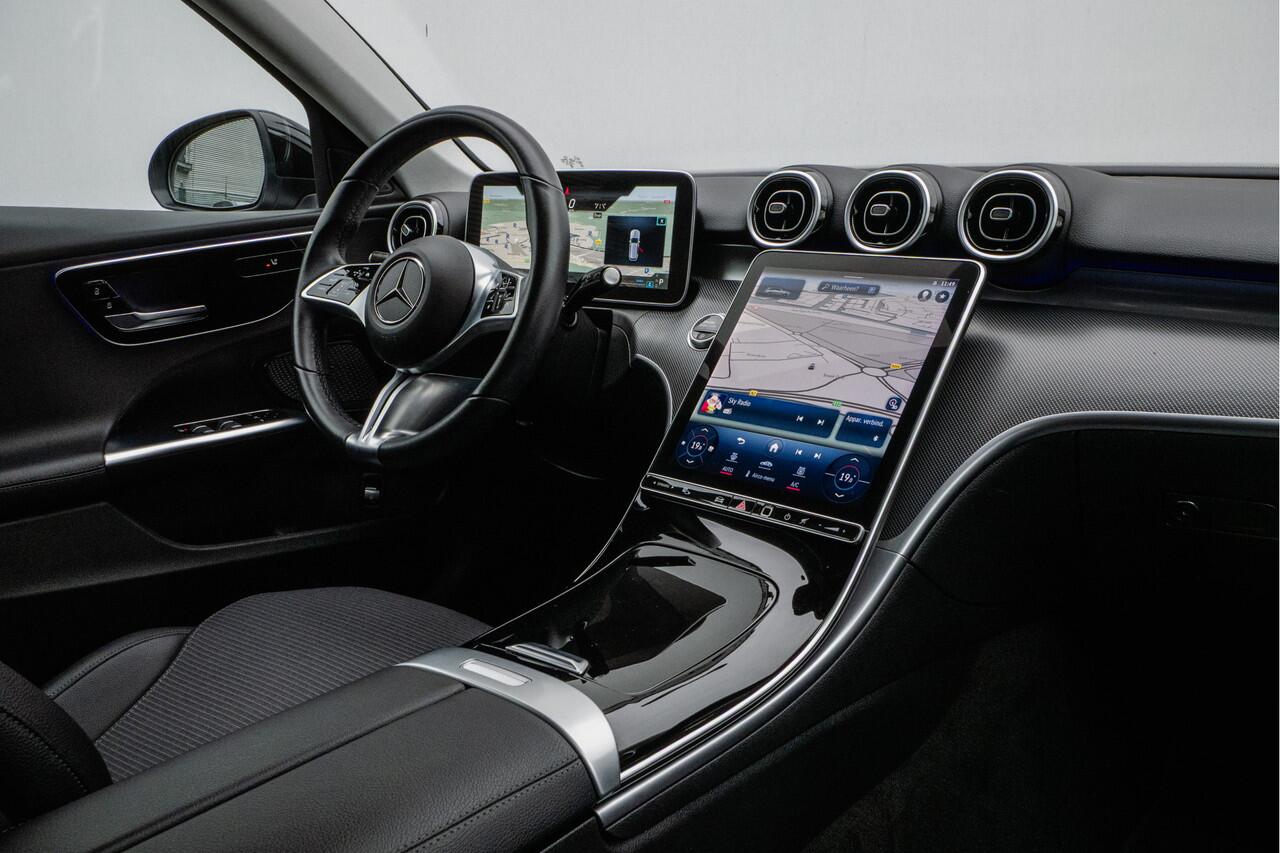 Mercedes-Benz C-KLASSE Estate 180 Luxury Line Half lederen int./ Stoelverwarming/ Ambiance verl./ LED/ Camera/ Adapt. cruise