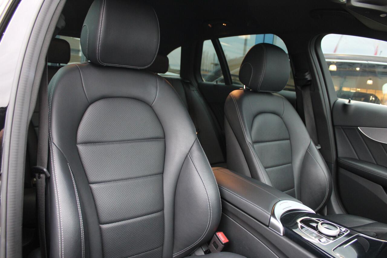 Mercedes-Benz C-KLASSE Estate 300e AMG Line LEDER CARPLAY DAB CAMERA