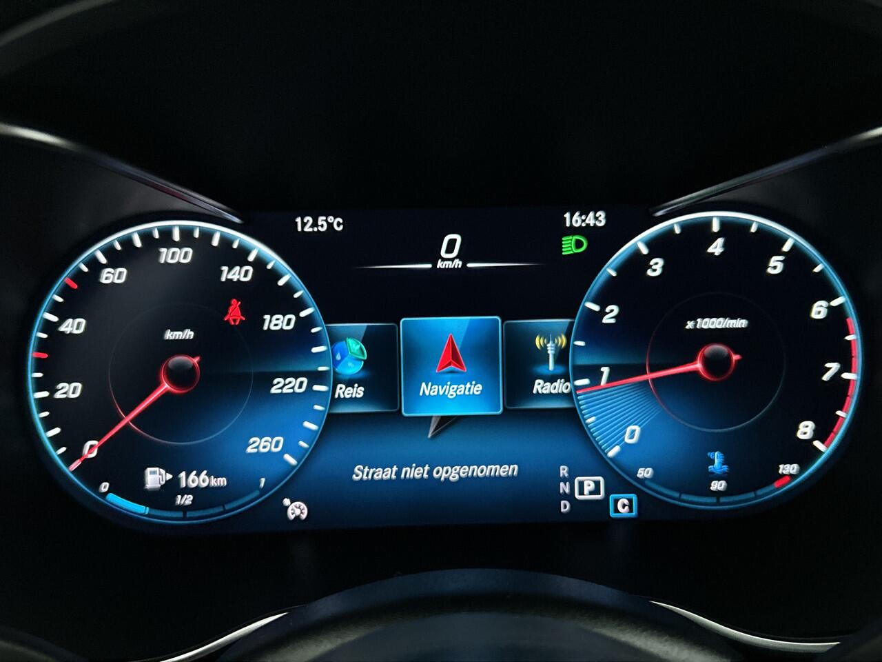 Mercedes-Benz C-KLASSE Estate 160 Automaat Business Solution AMG Limited / Navi / Cruise-ctr. / 18" Lmv / Pdc+Camera / Led / Stoelverw. / Apk 09-2027