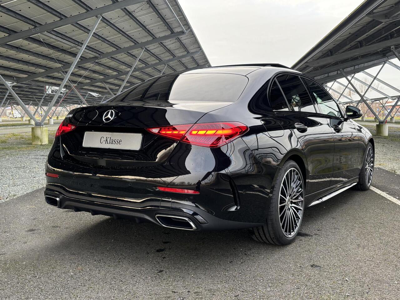 Mercedes-Benz C-KLASSE 180 Star Edition AMG Line | Night | Panoramadak | Burmester | Memory stoelen | Sfeerverlichting | Parkeercamera |