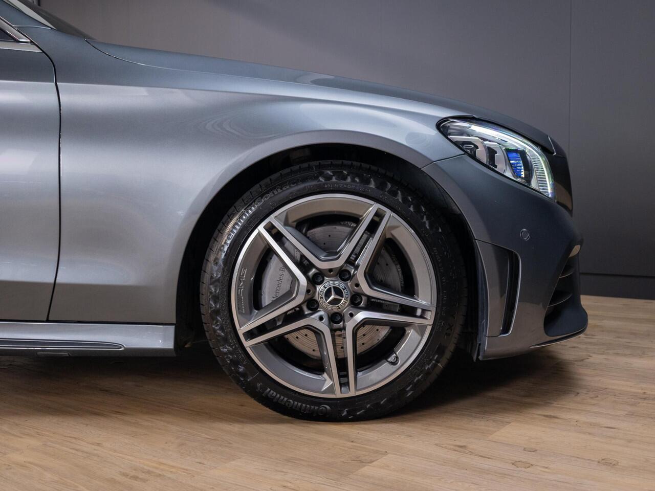 Mercedes-Benz C-KLASSE Coupé 300 Sport Edition Panorama dak