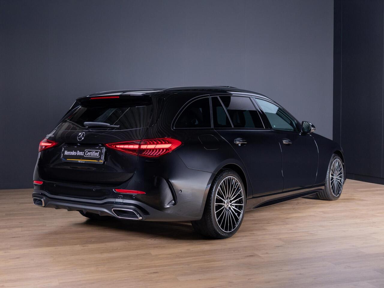 Mercedes-Benz C-KLASSE Estate 300 e Business Solution AMG Panorama dak | Trekhaak