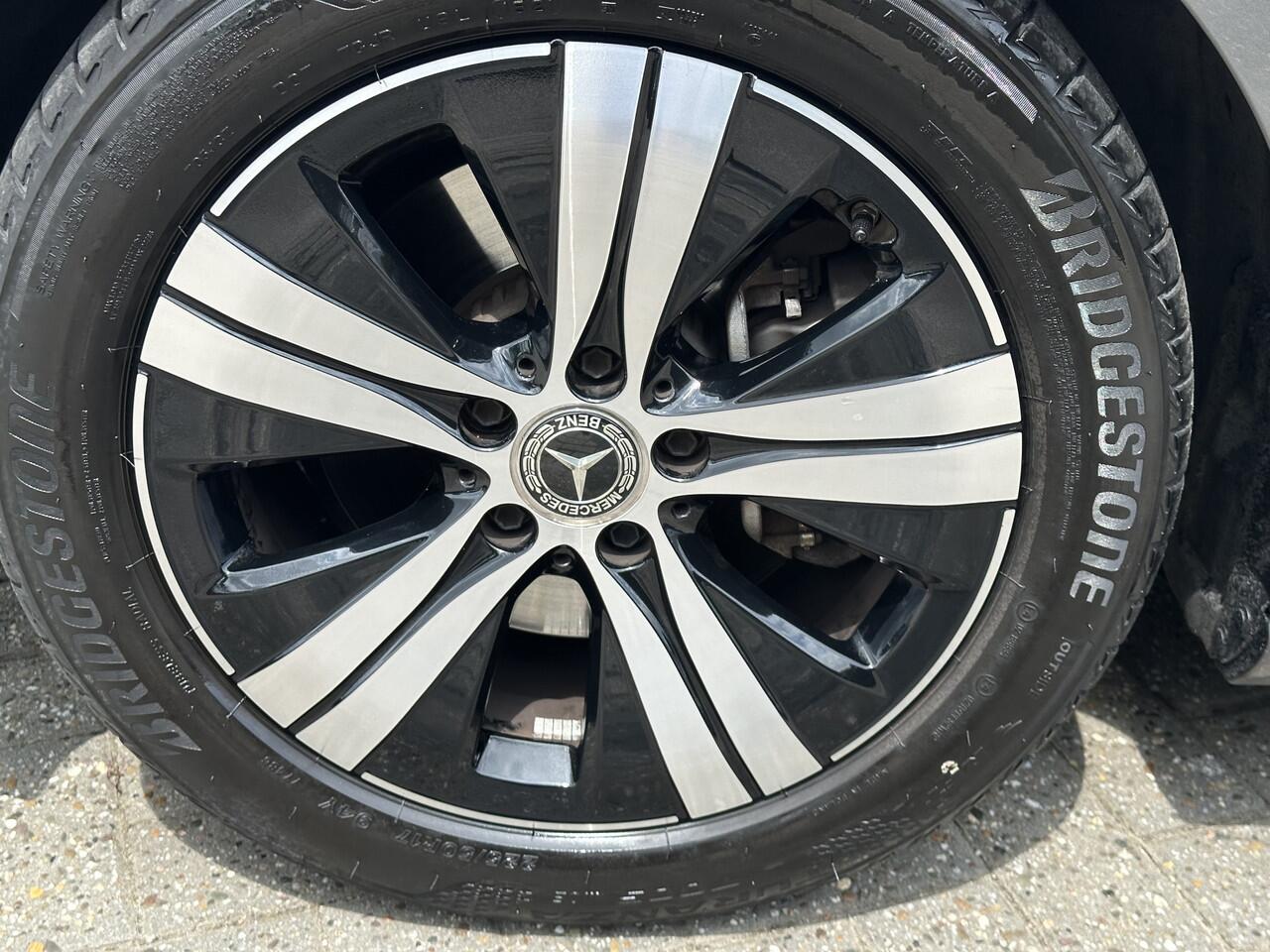 Mercedes-Benz C-KLASSE 200 Avantgarde Camera | Stoelverw. | Sfeerverlichting |