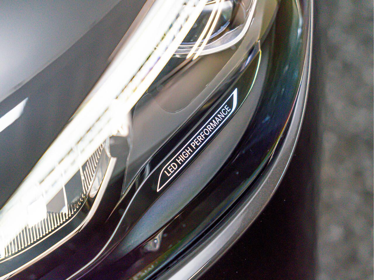 Mercedes-Benz C-KLASSE Estate C 180 AMG Line | Carplay | Achteruitrij camera