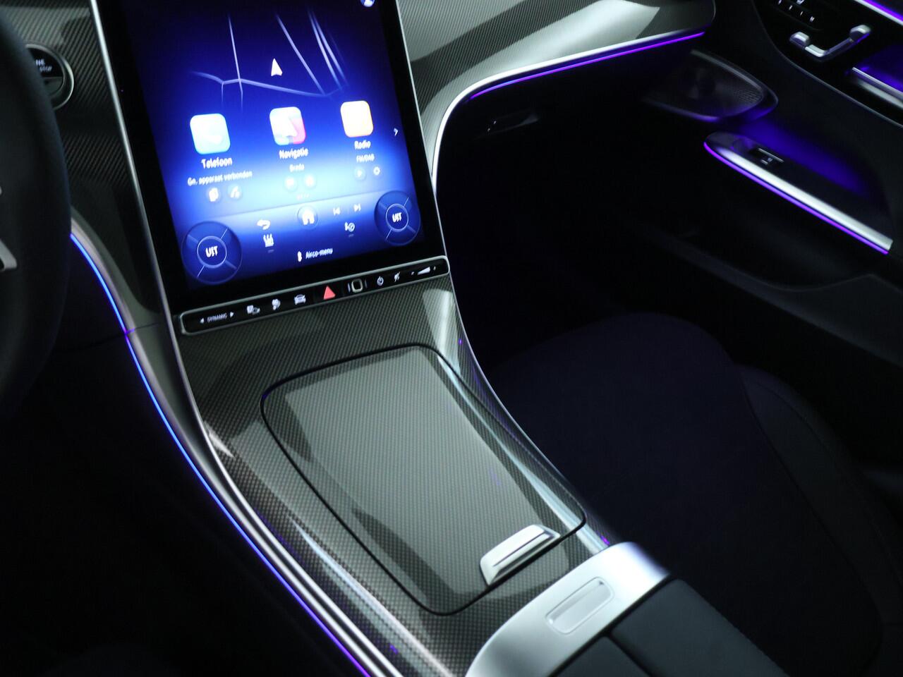 Mercedes-Benz C-KLASSE 300 e Business Solution AMG Nightpakket | Trekhaak | Panoramadak | Burmester | Head Up | Dode Hoek Ass. | 360°-camera | Memory | Alarm | Inclusief 24 maanden Mercedes-Benz Certified garantie voor Europa.