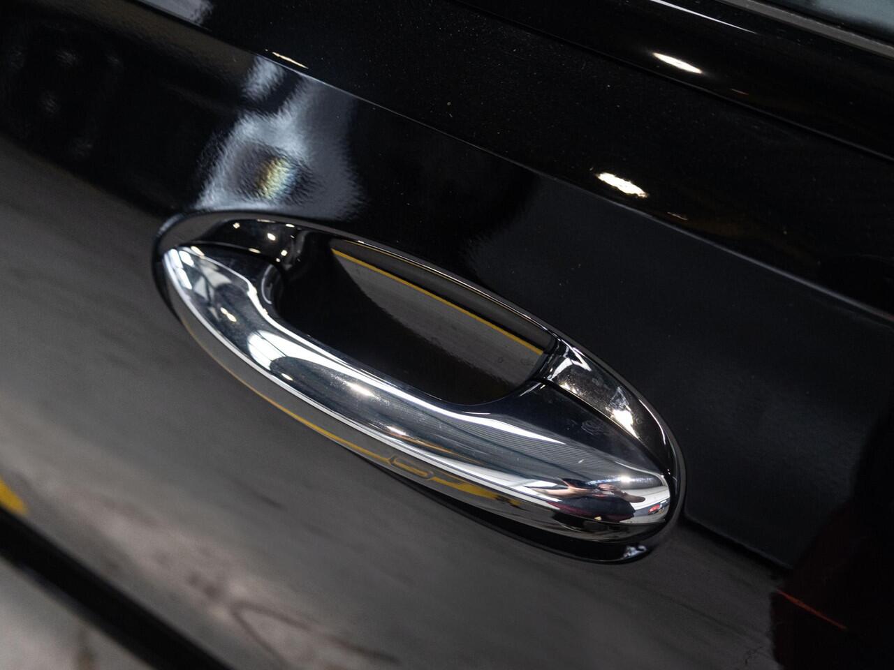 Mercedes-Benz C-KLASSE Estate 180 AMG Line Premium | Panorama dak | Trekhaak