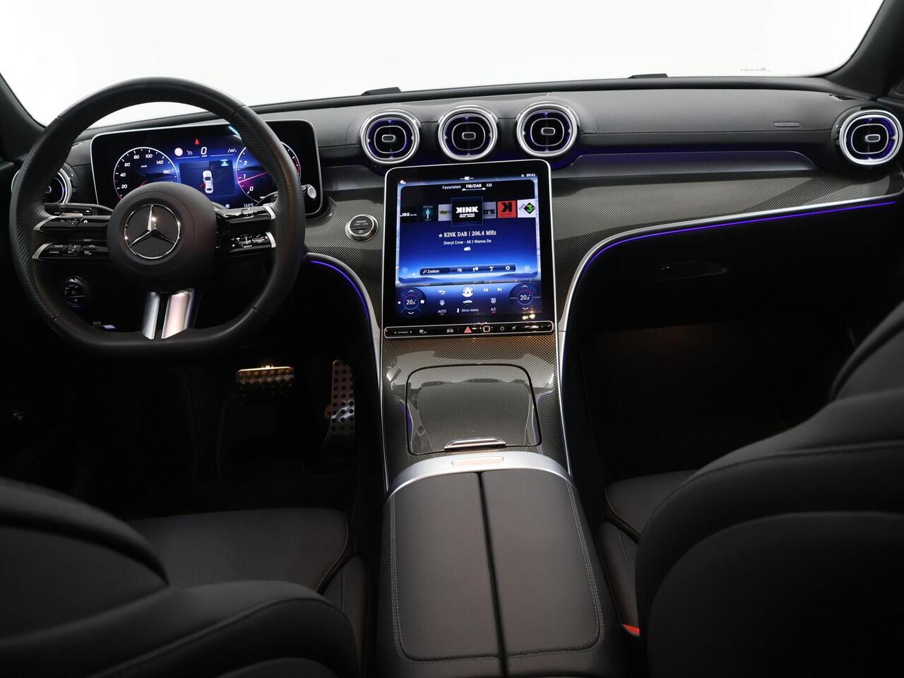 Mercedes-Benz C-KLASSE 180 Star Edition AMG Line | Keyless | Panoramadak | Digitaal Licht | 360* Camera |