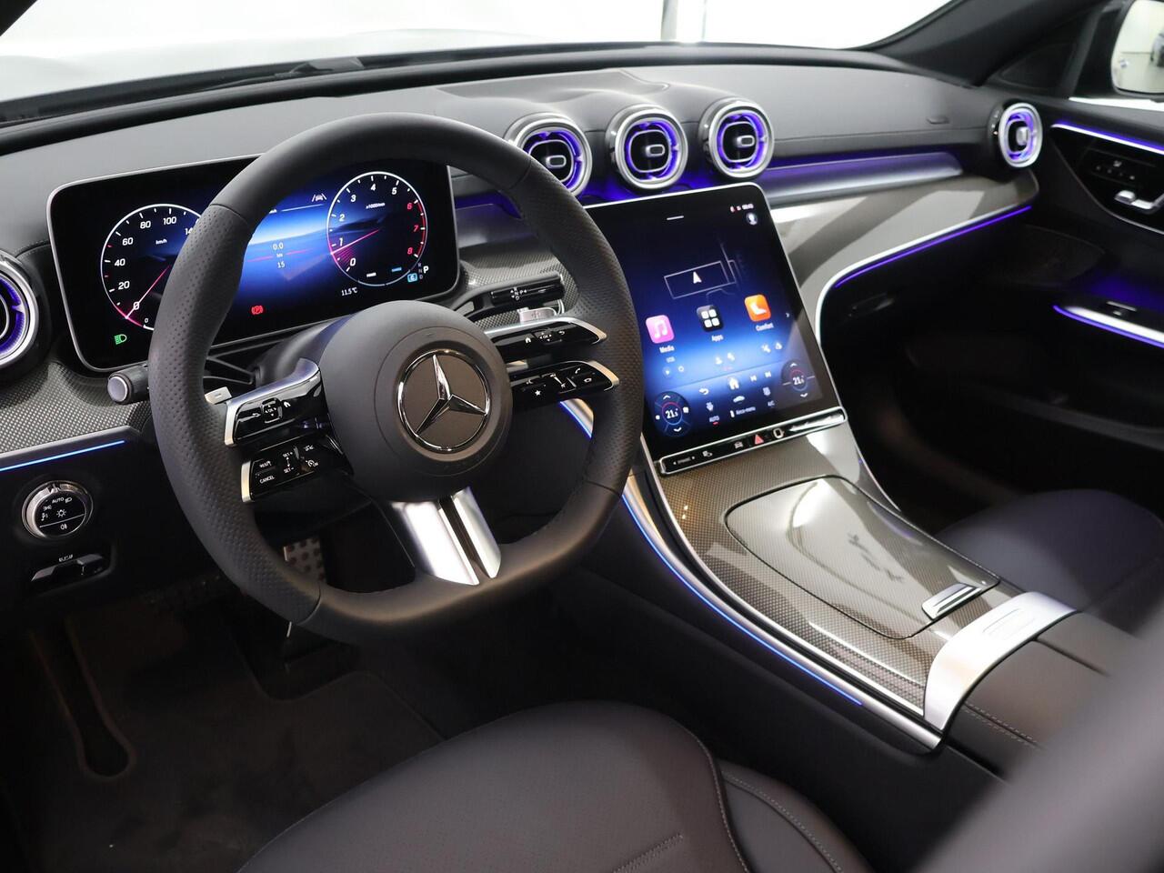 Mercedes-Benz C-KLASSE 180 Star Edition AMG Line | Panoramaschuifdak | 19" AMG velgen | Night pakket | DIGITAL LIGHT