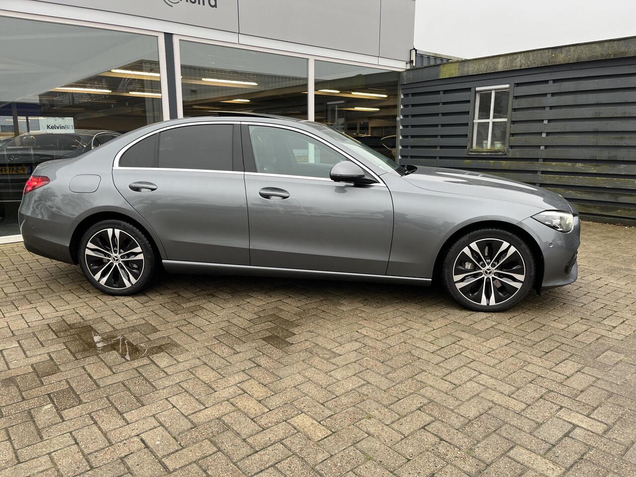 Mercedes-Benz C-KLASSE 300 e Luxury Line Led / Carplay / Clima / Schuif-kantel