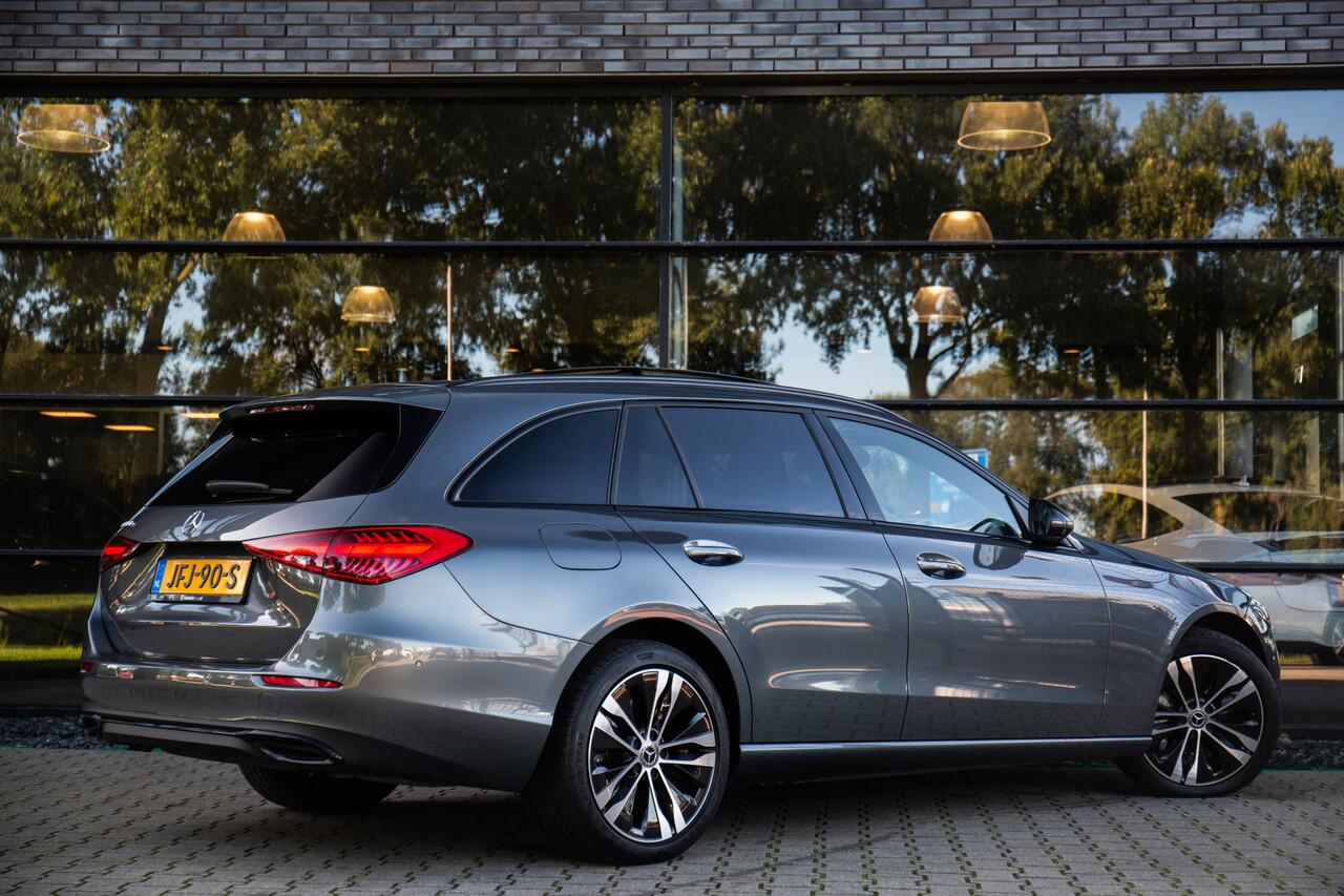 Mercedes-Benz C-KLASSE Estate 300 e AMG Line , Panoramadak, Sfeerverlichting,