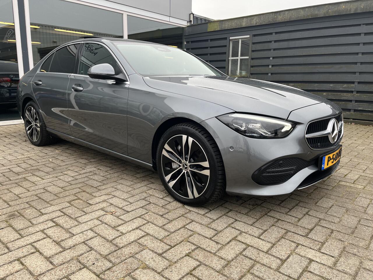 Mercedes-Benz C-KLASSE 300 e Luxury Line Led / Carplay / Clima / Schuif-kantel