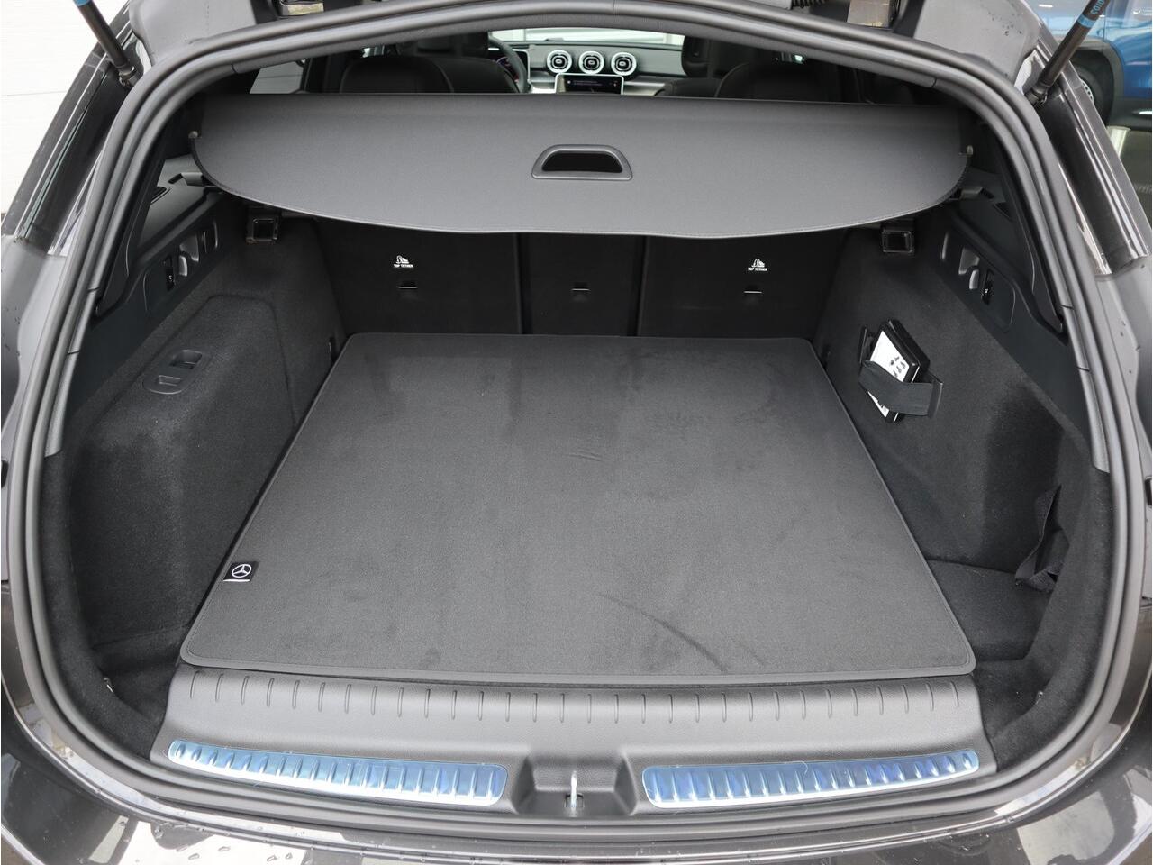 Mercedes-Benz C-KLASSE Estate 300 e Star Edition AMG Line Plus