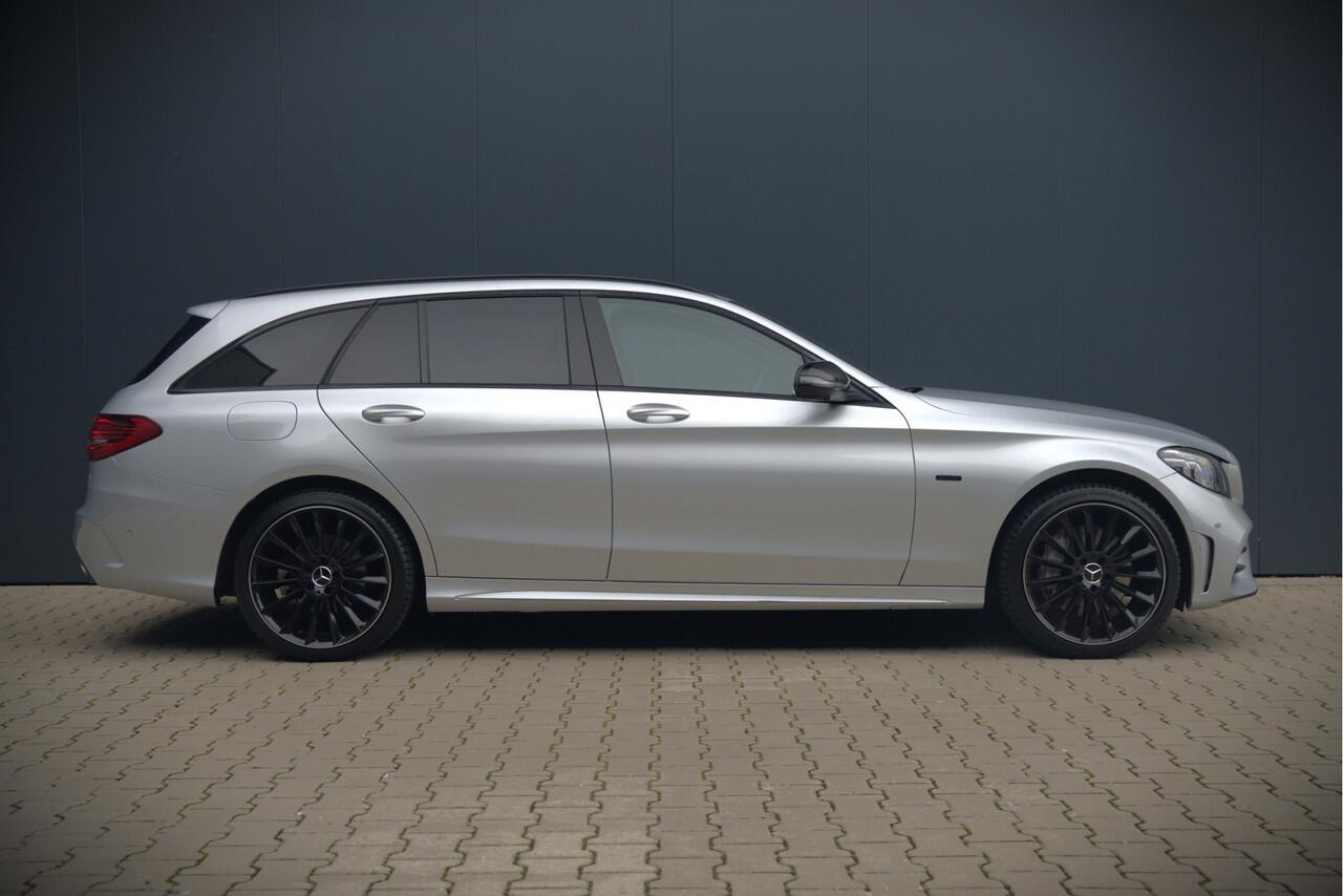 Mercedes-Benz C-KLASSE Estate 300 e Business Solution AMG | Burmester | Carbon | Memory Seats | Keyless | Ambiance Verlichting | 360 Camera | Stoelverwarming | Massage | Adaptive Cruise Control | LED | Head-Up Display | Apple Carplay | Trekhaak | HU