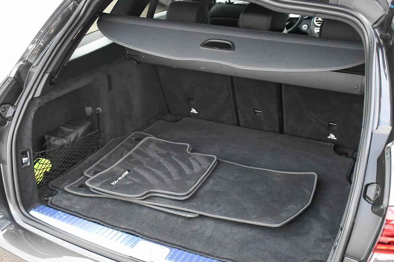 Mercedes-Benz C-KLASSE Estate AMG-Line 180 Business Solution 18LM / SFEERVERL.
