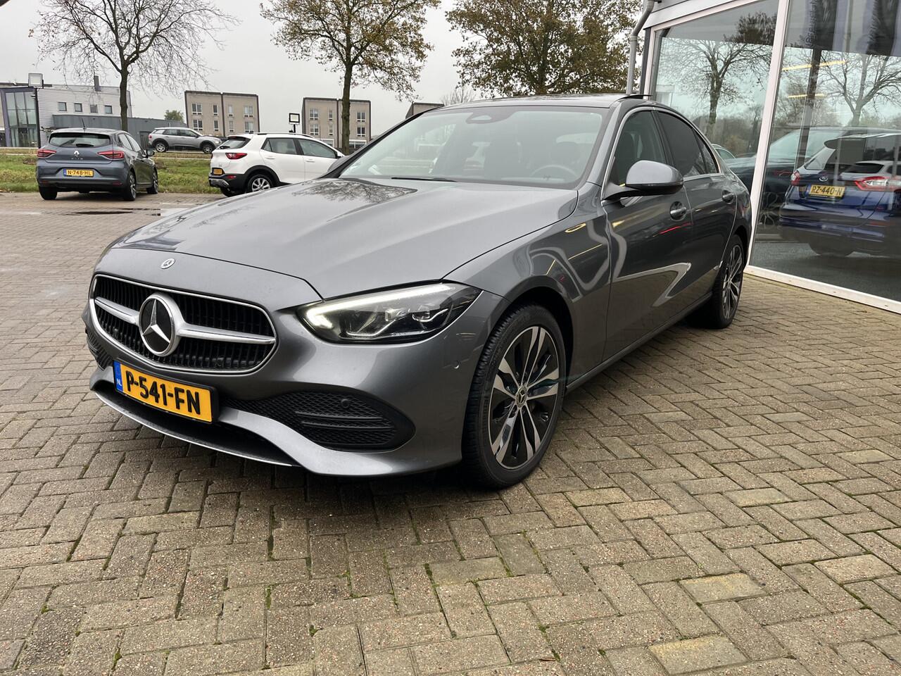 Mercedes-Benz C-KLASSE 300 e Luxury Line Led / Carplay / Clima / Schuif-kantel