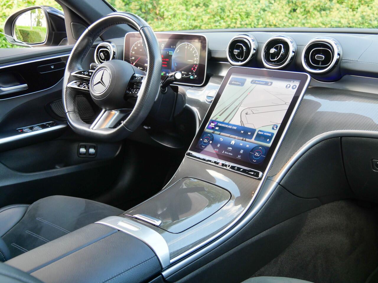 Mercedes-Benz C-KLASSE Estate 300 e AMG Line | TREKHAAK | CAMERA | NAVIGATIE |