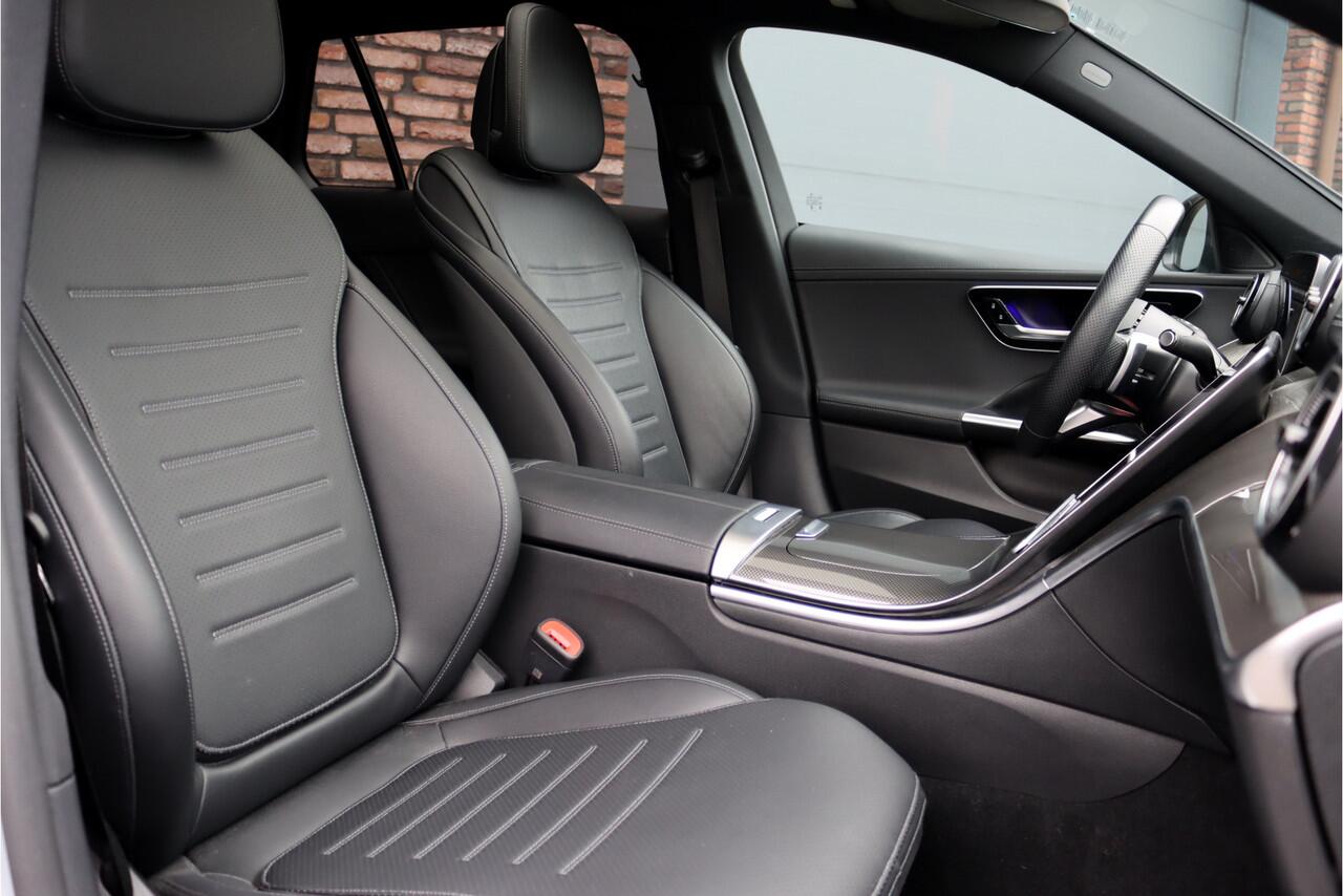 Mercedes-Benz C-KLASSE Estate 300 e AMG Line Aut9 | Panoramadak | Trekhaak | Leder | Camera | Sfeerverlichting | Dodehoekassistent | Stoelverwarming | Advanced Sound System | High Perf. LED |