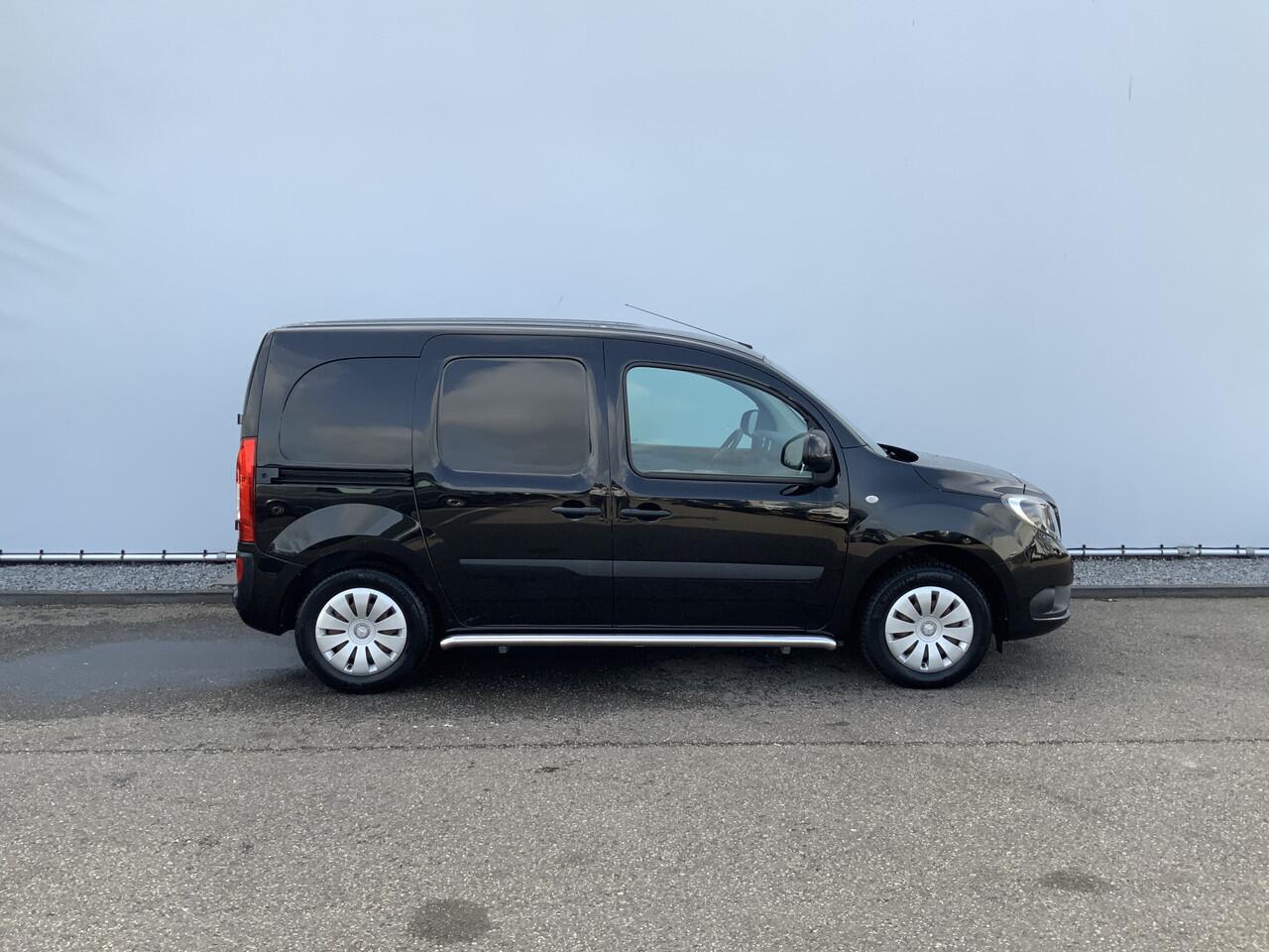 Mercedes-Benz CITAN 109 CDI BlueEFFICIENCY Business Ambition Airco Cruise Trekhaak 1050 kg Side Bar Euro 6