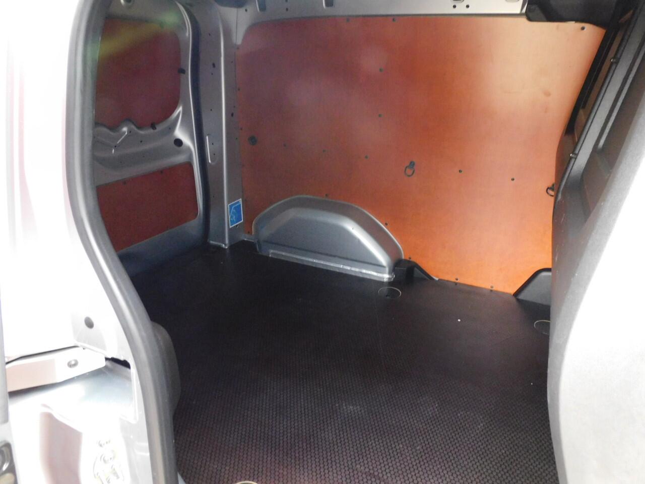 Mercedes-Benz CITAN 108 CDI L1 Pro 1e EIGENAAR! NIEUWSTAAT! DEALER OCCASION! CRUISE! PARKEERSENSOREN ! NIEUWSTAAT! LM VELGEN!