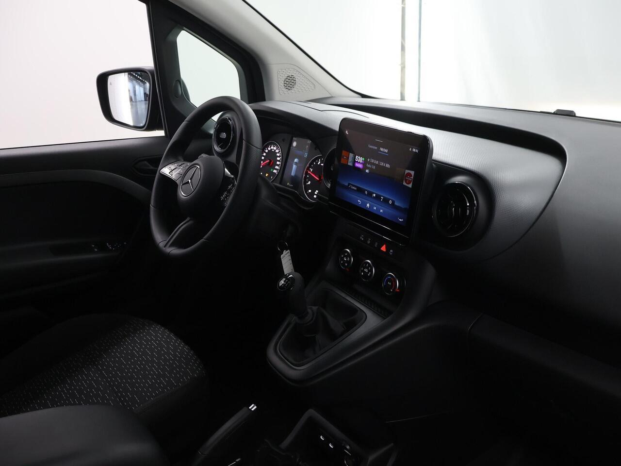 Mercedes-Benz CITAN 108 CDI L1 Pro | Trekhaak | Achteruitrijcamera | Airco | Parkeersensoren | Multifunctioneel stuurwiel | Apple carplay / Android auto