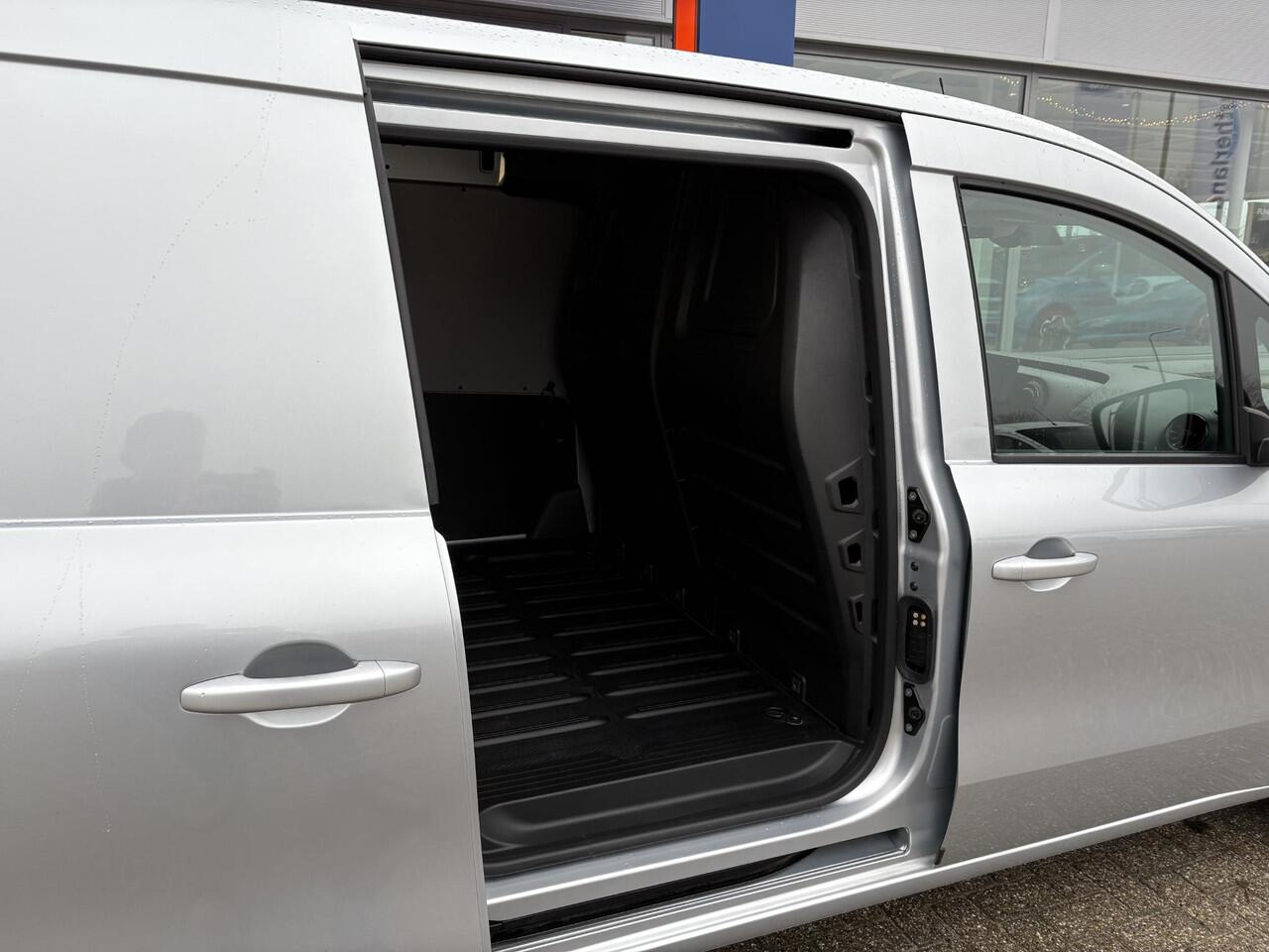 Mercedes-Benz CITAN 110 CDI L2 Pro | Trekhaak | Schuifdeur | Verwarmde buitenspiegels | Zeer Netjes |