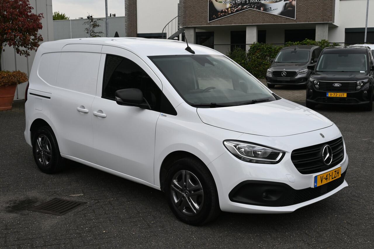 Mercedes-Benz CITAN 110 CDI L1 Pro 3 Zitplaatsen, MBUX met navigatie en camera