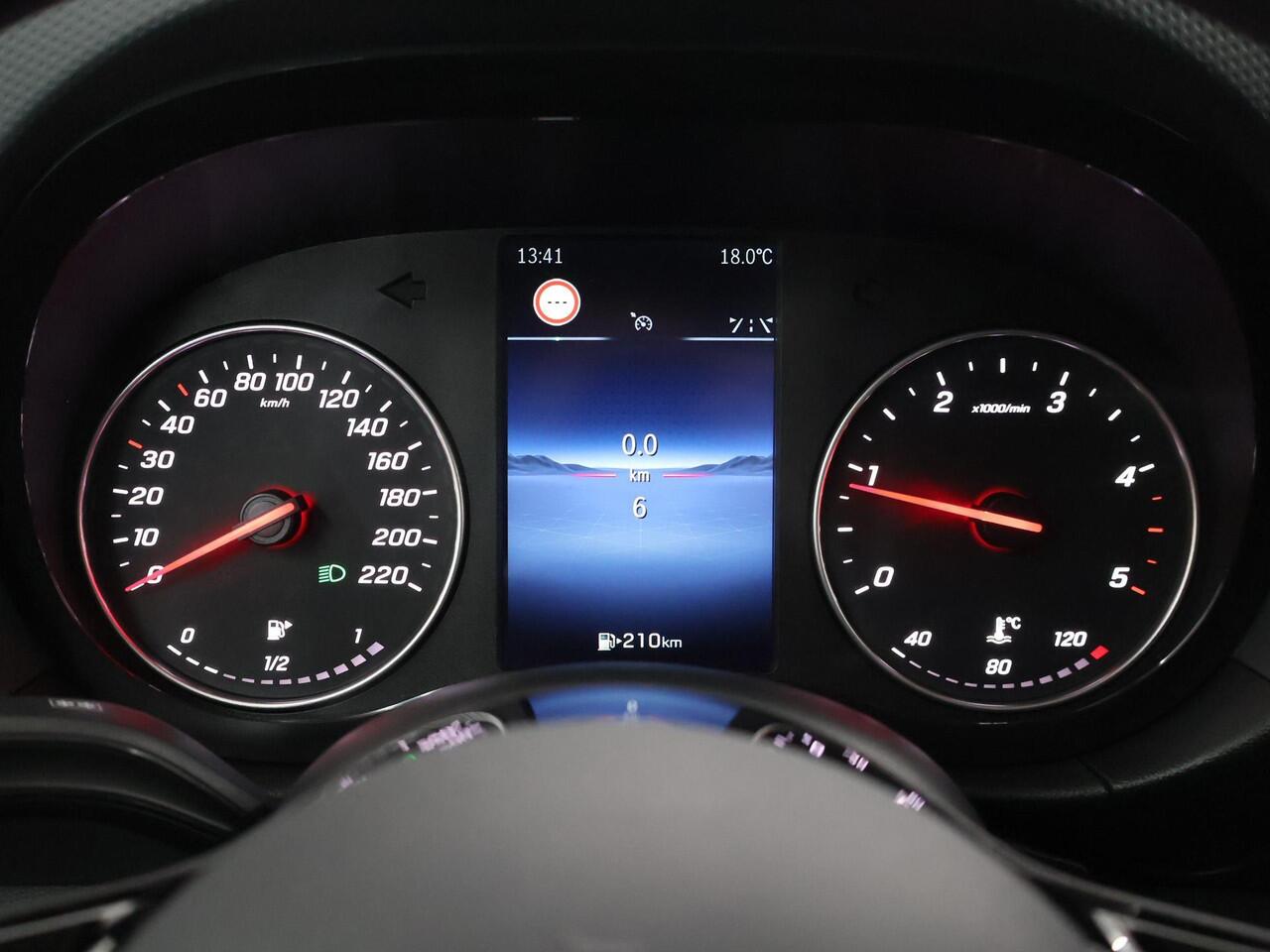 Mercedes-Benz CITAN 108 CDI L1 Base | Achteruitrijcamera | All Seasons | Airconditioning | Achterdeuren | Multifunctioneel stuurwiel |