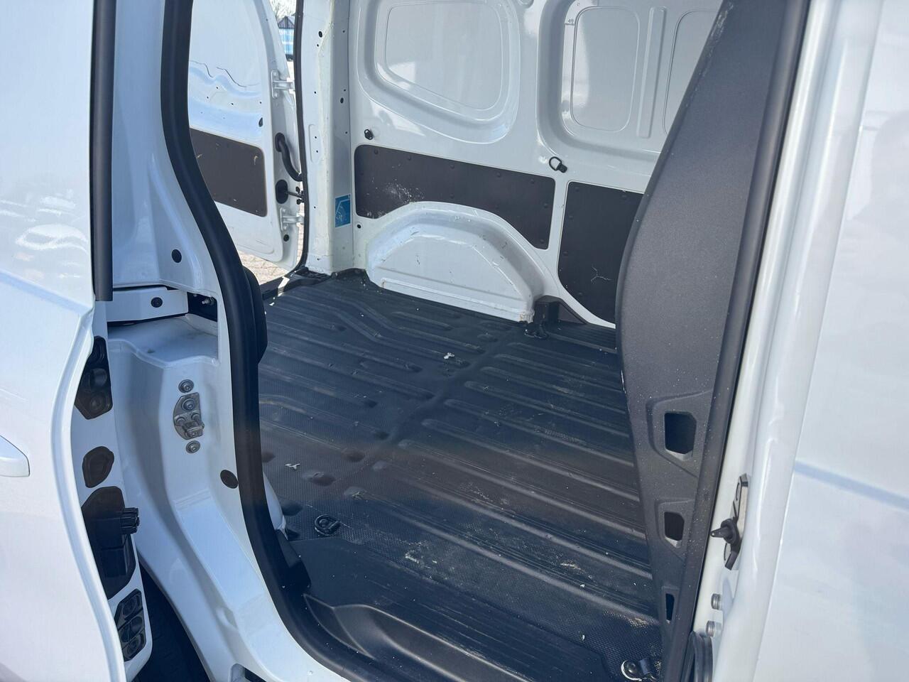 Mercedes-Benz CITAN 108 CDI L1 *A/C*CRUISE*NW. MODEL*TEL*PDC*