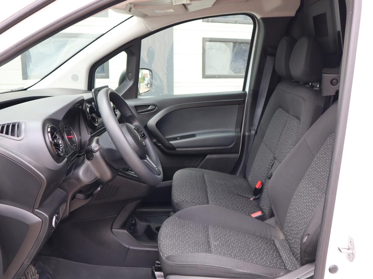 Mercedes-Benz CITAN 110 CDI Automaat - 3 Zits - Camera - Navi - Cruise