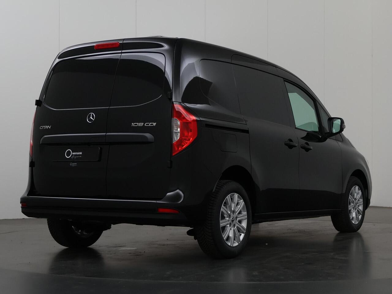 Mercedes-Benz CITAN 108 CDI L1 Pro | Airco | Achteruitrijcamera | Dodehoekassistent | Dynamisch Exterieurpakket | Multifunctioneel stuurwiel |