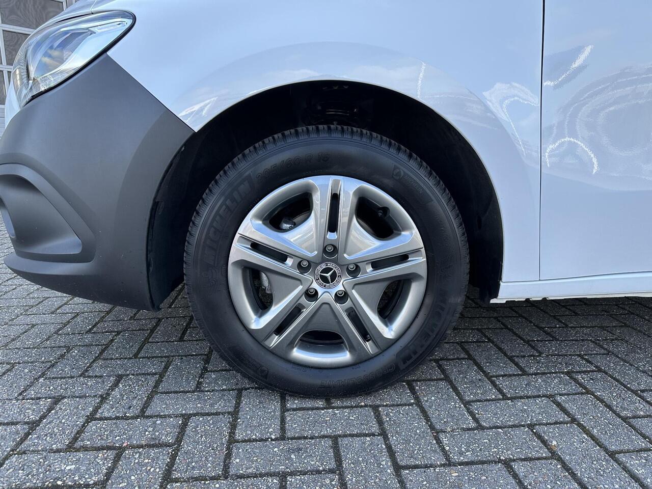 Mercedes-Benz CITAN 108 CDI Airco Bijrijdersbank Navigatie Carplay L1