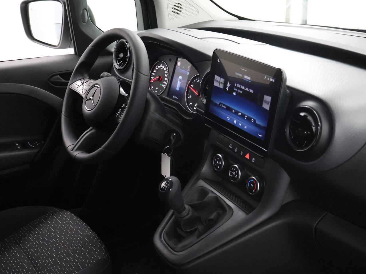 Mercedes-Benz CITAN 108 CDI L1 Pro | Achteruitrijcamera | Airco | Cruise Control | 3 zits | Trekhaak | Dodehoekassistent |